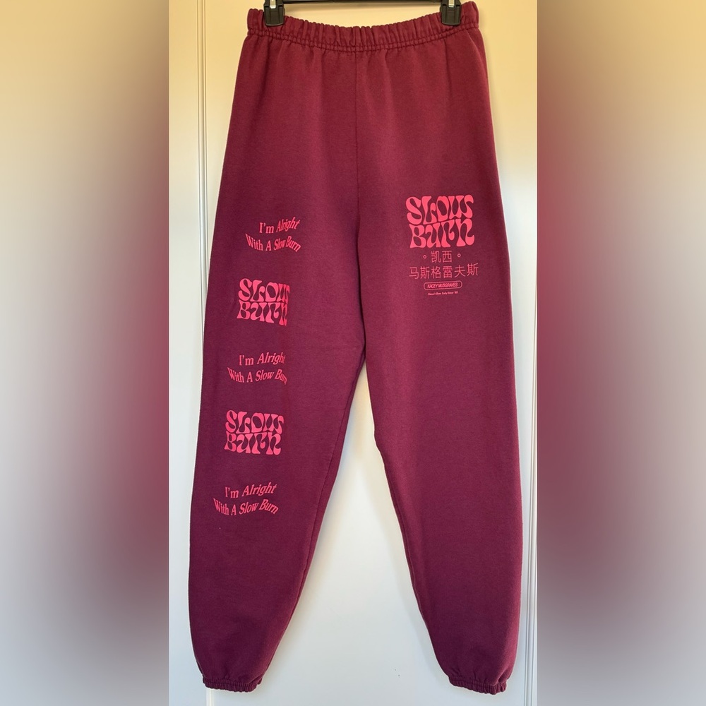 slow burn sweatpants - size M